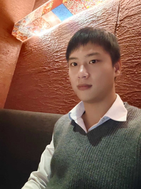 匿藏其名的第一张照片--马尾婚介网
