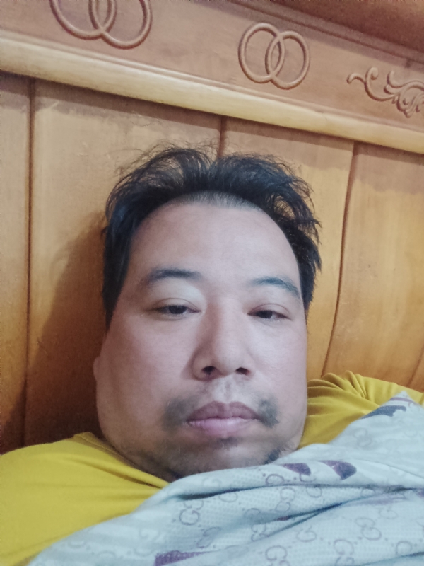 好好男人的第一张照片--马尾婚介网