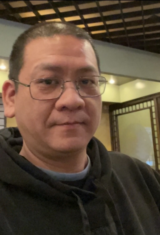 蓝天白云的第一张照片--马尾婚介网